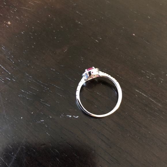 Diamond, pink sapphire, and white gold ring - Picture 5 of 9